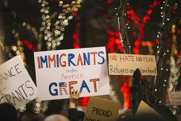 Sign saying Immigrants Make America Great
